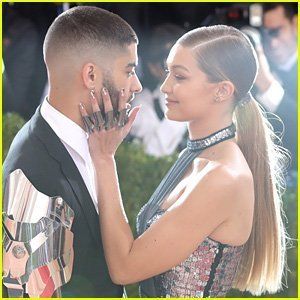 NEW YORK, NY - MAY 02:  Gigi Hadid and Zayn Malik attend the "Manus x Machina: Fashion In An Age Of Technology" Costume Institute Gala at Metropolitan Museum of Art on May 2, 2016 in New York City.  (Photo by Neilson Barnard/Getty Images for The Huffington Post)