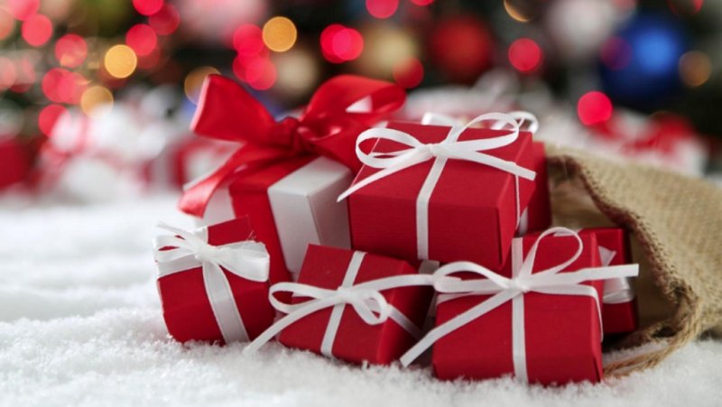 Idee Regalo Natale Fidanzata.Natale Con Cliccandonews Giorno 6 Idee Regalo Per Fidanzato Fidanzata Cliccando News