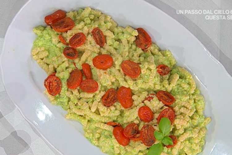 Passatelli con pesto di zucchine è sempre mezzogiorno